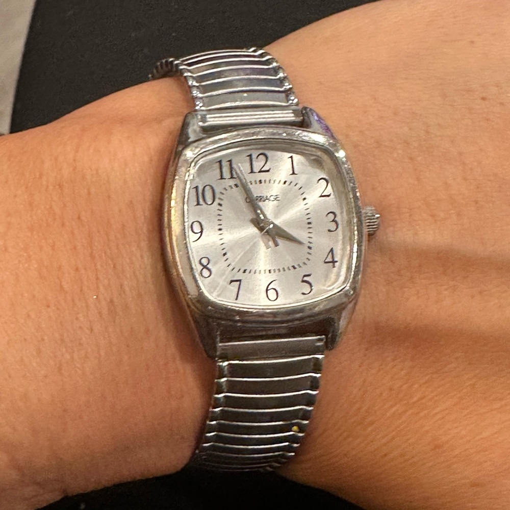 Watch carriage by Timex